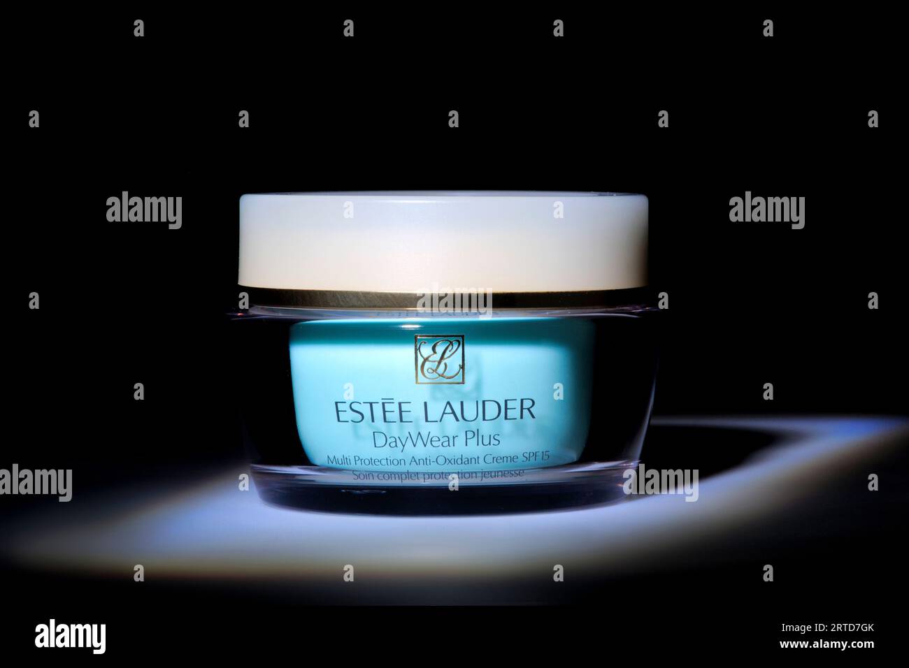 Estee lauder, day, wear, esteelauder, skin, stil life, Estee lauder ...