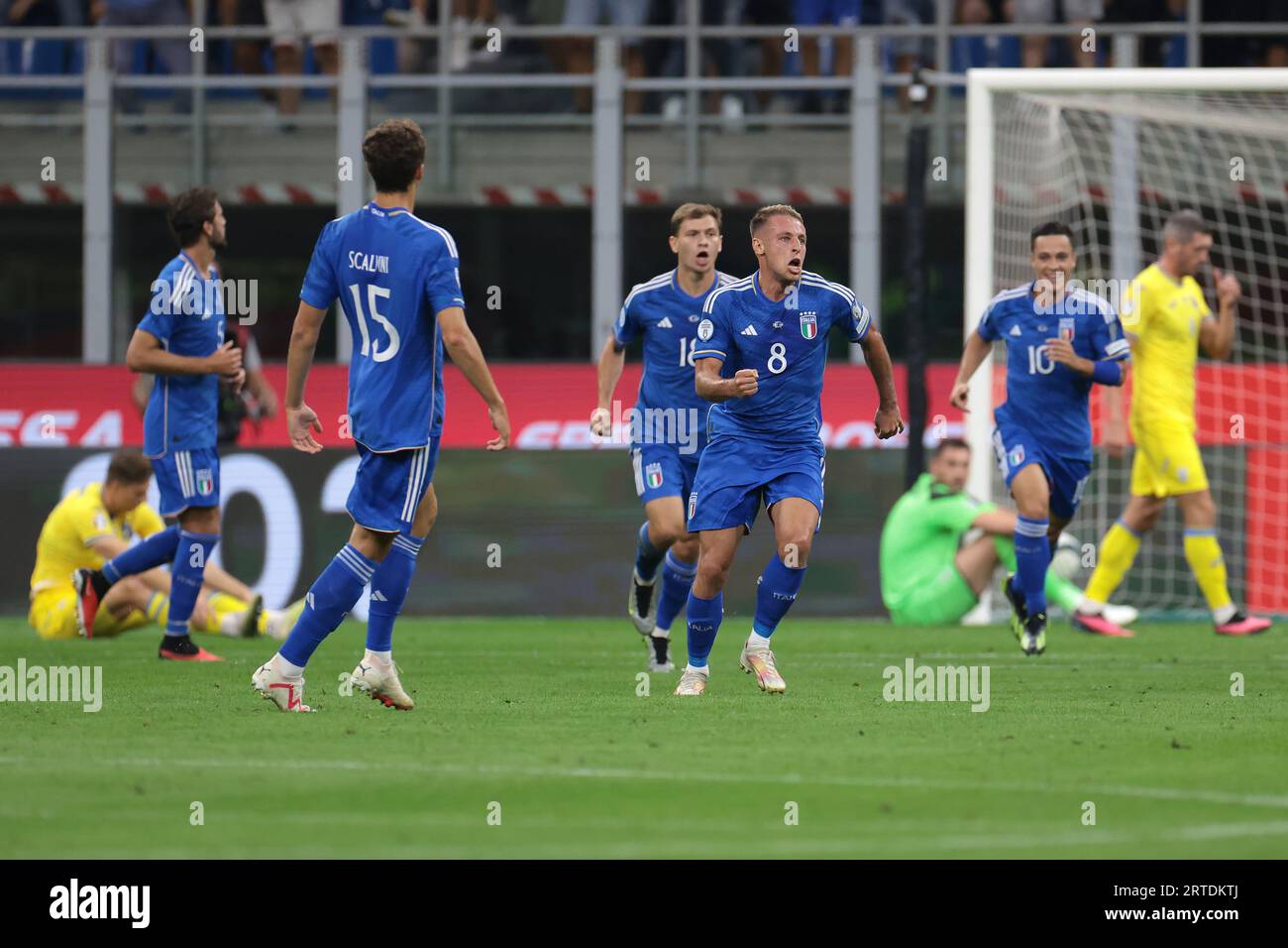 milan-italy-12th-sep-2023-davide-frattesi-of-italy-celebrates-with