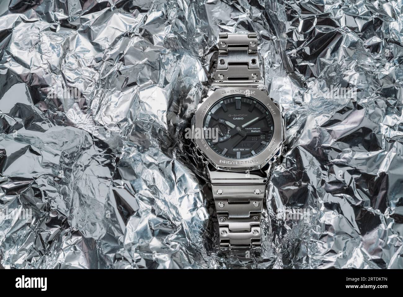 Montre CASIO G-SHOCK GM-2100 Dorée - Neuve Avec étiquettes (boîte Incluse)