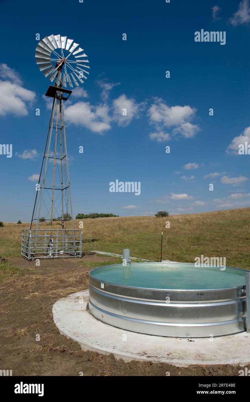 Windmill and tank system for watering cattle; Valparaiso, Nebraska