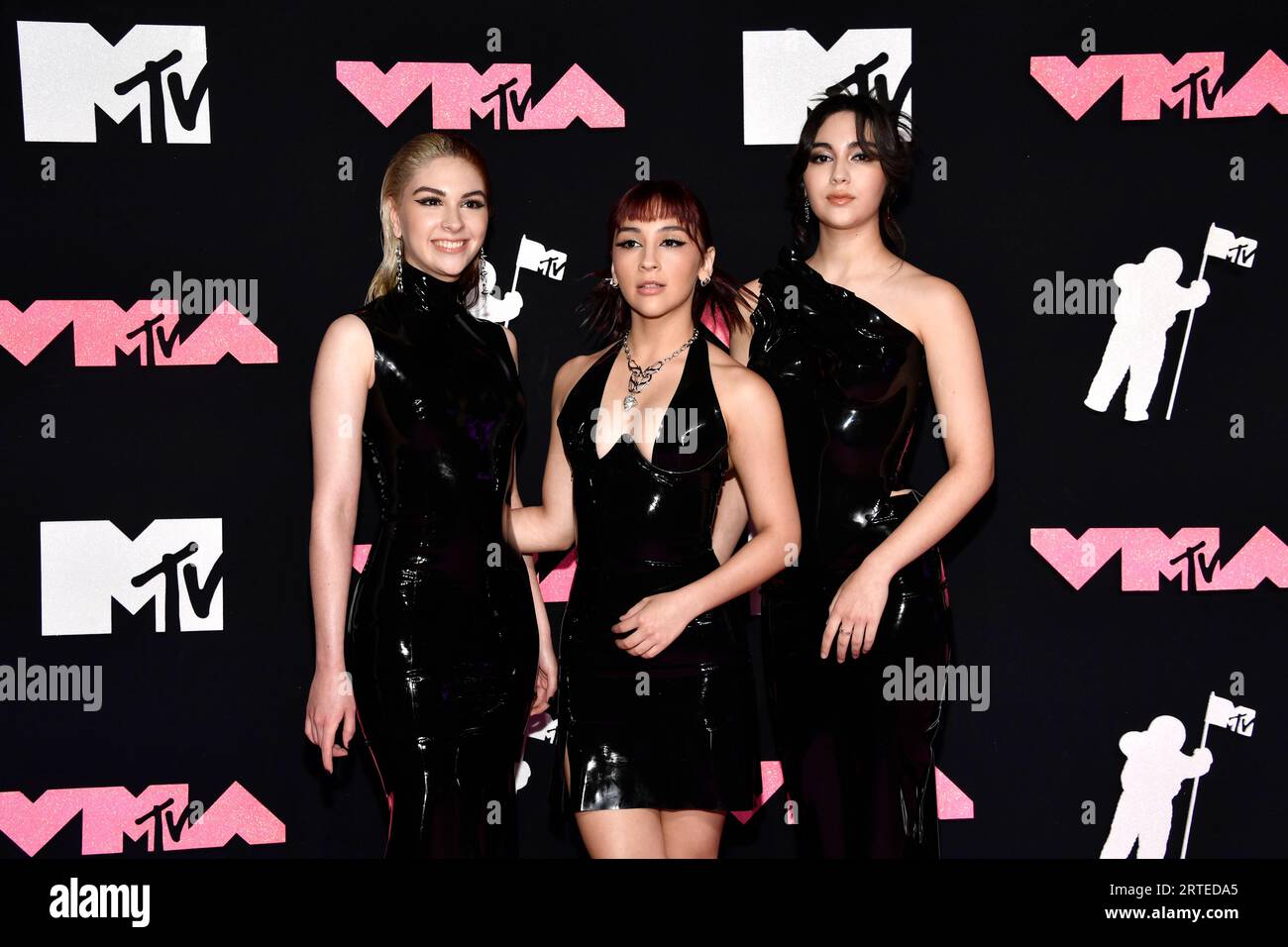 Daniela Villarreal Velez, from left, Paulina Villarreal Velez, and