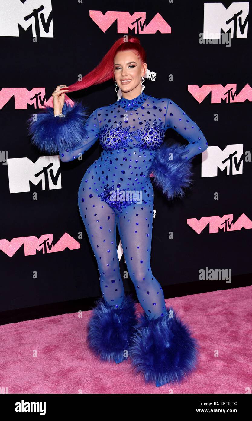 Justina Valentine arrives at the MTV Video Music Awards on Tuesday ...