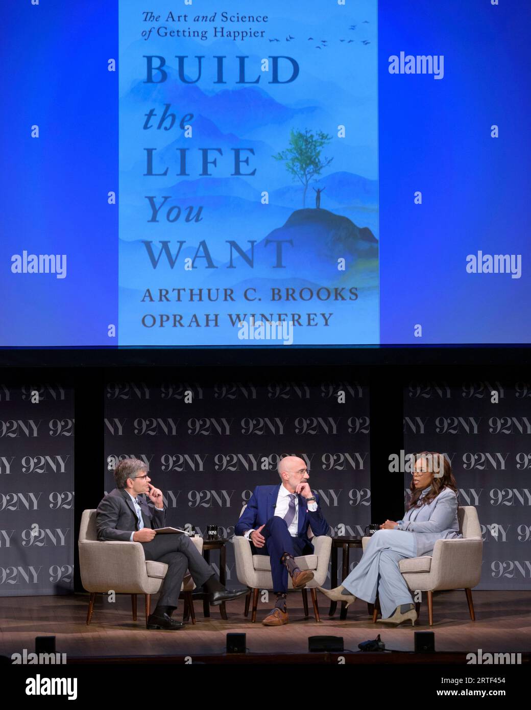https://c8.alamy.com/comp/2RTF454/george-stephanopoulos-from-left-arthur-c-brooks-and-oprah-winfrey-discuss-their-new-book-building-the-life-you-want-the-art-and-science-of-getting-happier-at-the-92nd-street-y-on-tuesday-sept-12-2023-in-new-york-photo-by-christopher-smithinvisionap-2RTF454.jpg