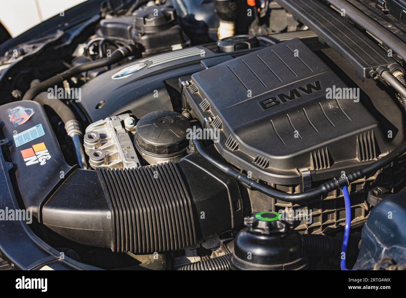 Engine piston lubricant hi-res stock photography and images - Alamy