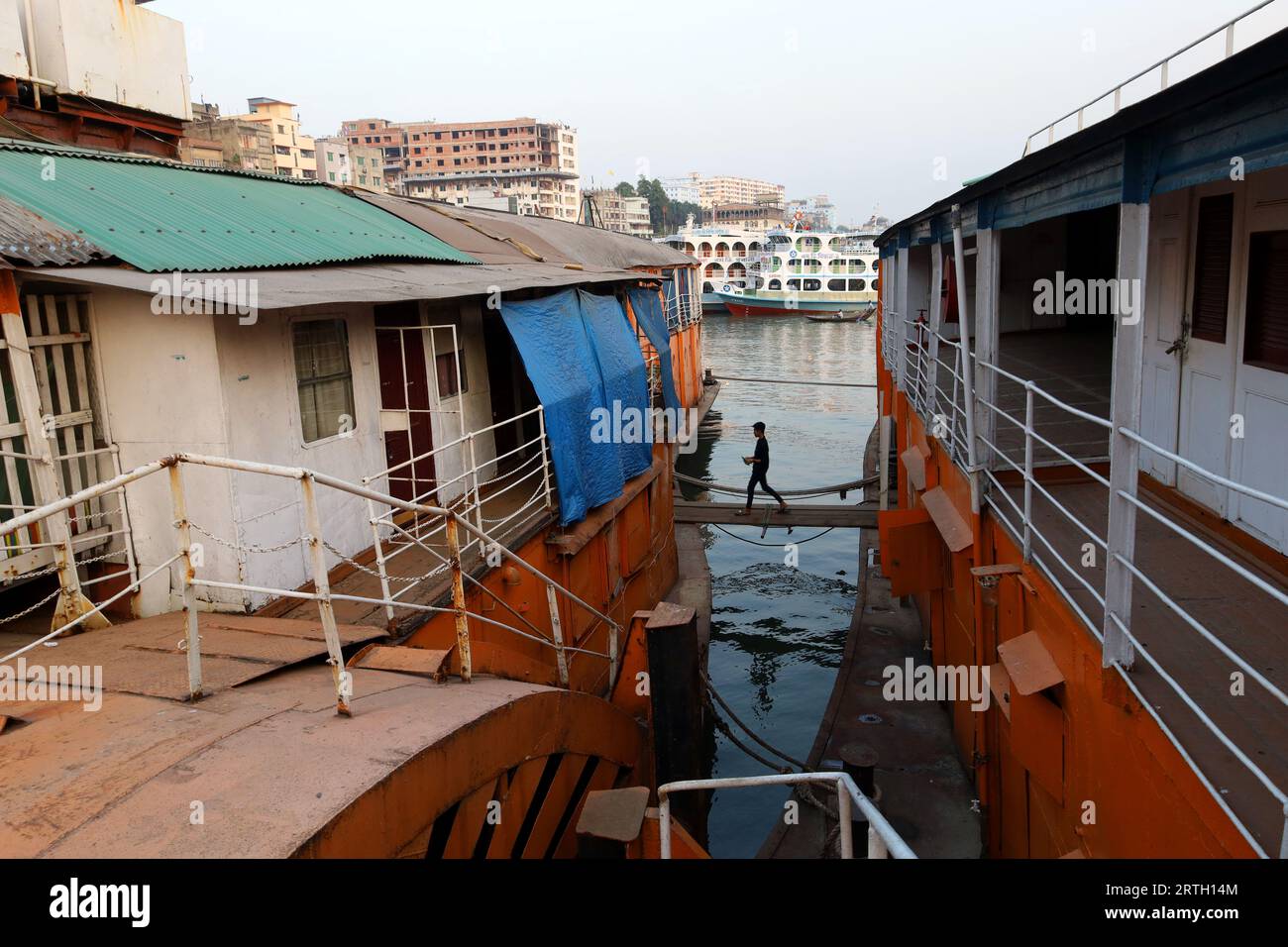 Dhaka, Dhaka, Bangladesh. 13th Sep, 2023. Traditional Paddle steamer of
