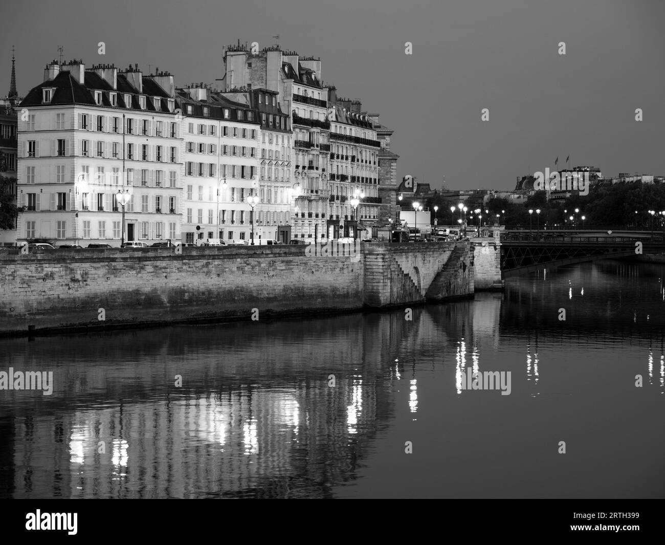 Nighttime View of the Island of, Île de la Cité, River Seine, Paris, France, Europe, EU. Stock Photo