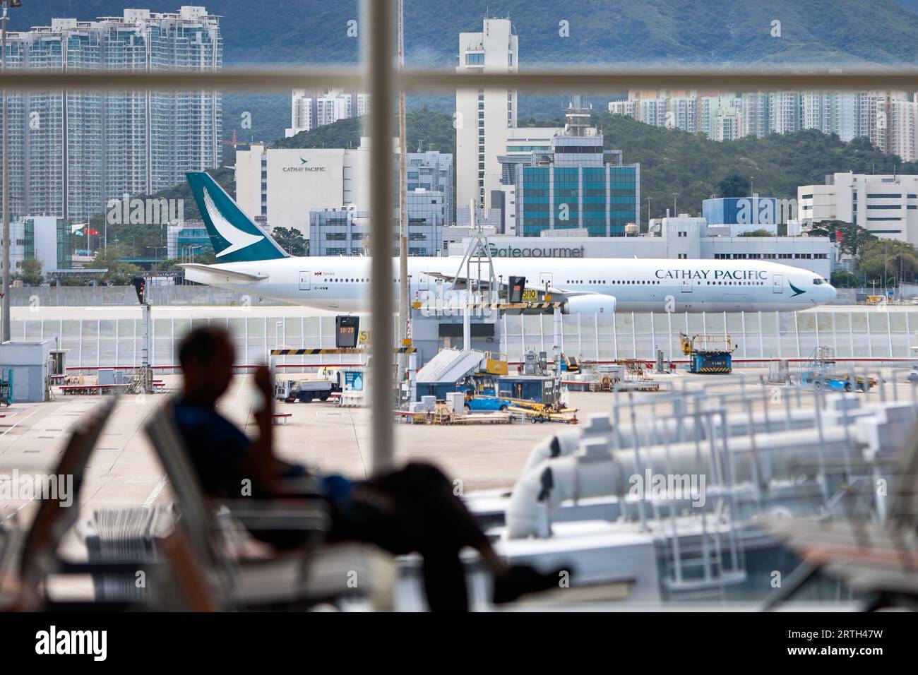 September 13, 2023, Hong Kong, Hong Kong, Hong Kong: A Cathay Pacific airplane taxis on the runway at Hong Kong International Airport. While the number of overseas visitors has decreased over the past few months, according to Hong Kong Tourism Board, the economic recovery of the city has not been rapid. The Hong Kong government has been coming up with ways to boost the economy such as attract tourists with coupons. (Credit Image: © Daniel Ceng Shou-Yi/ZUMA Press Wire) EDITORIAL USAGE ONLY! Not for Commercial USAGE! Stock Photo
