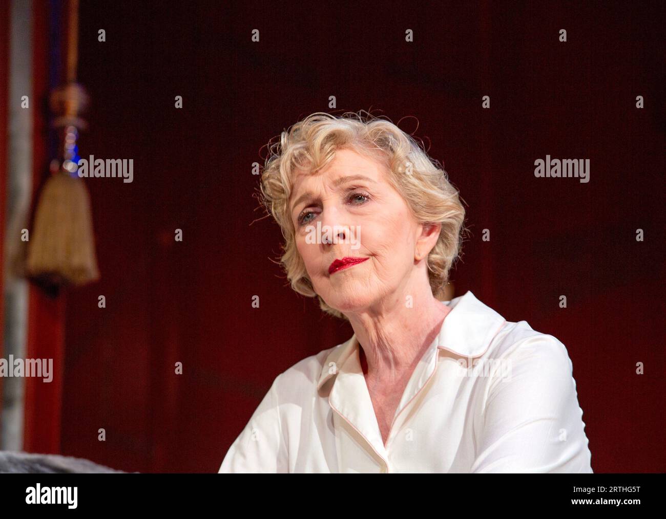 Patricia Hodge (Amanda Prynne) in  in PRIVATE LIVES by Noel Coward at the Ambassadors Theatre, London WC2  13/09/2023 design: Simon Higlett  lighting: Mark Jonathan  director: Christopher Luscombe Stock Photo