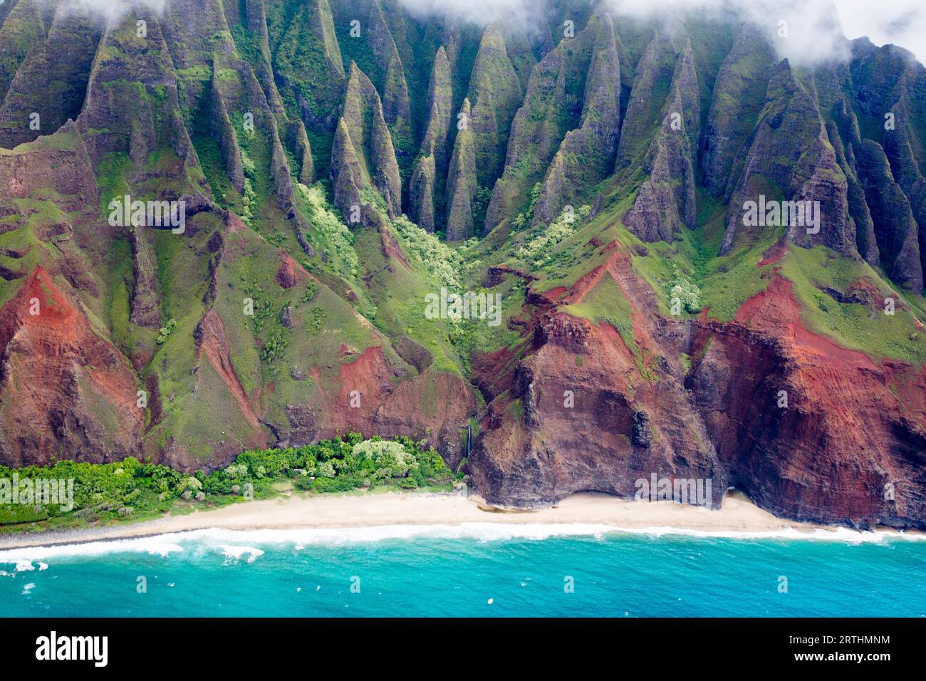 Aerial hawaii coast rocky cliff hi-res stock photography and images - Alamy