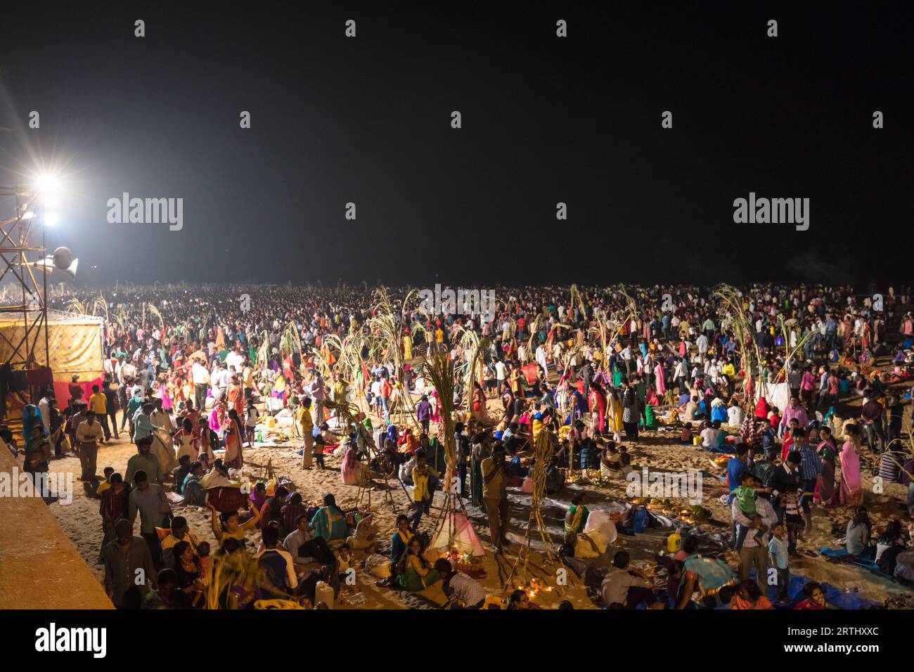 Mumbai, India, 6 November: The ancient Hindu Chhath Puja Festival being celebrated on Juhu Beach in Mumbai on 6th November 2016 Stock Photo