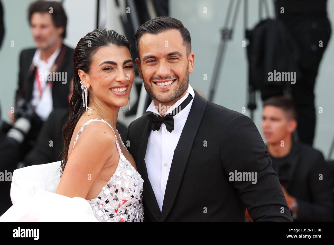 giulia-salemi-pierpaolo-petrelli-red-carpet-mostra-del-cinema-di