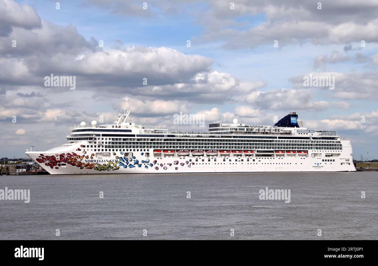 Norwegian Gem is pictured alongside London International Cruise