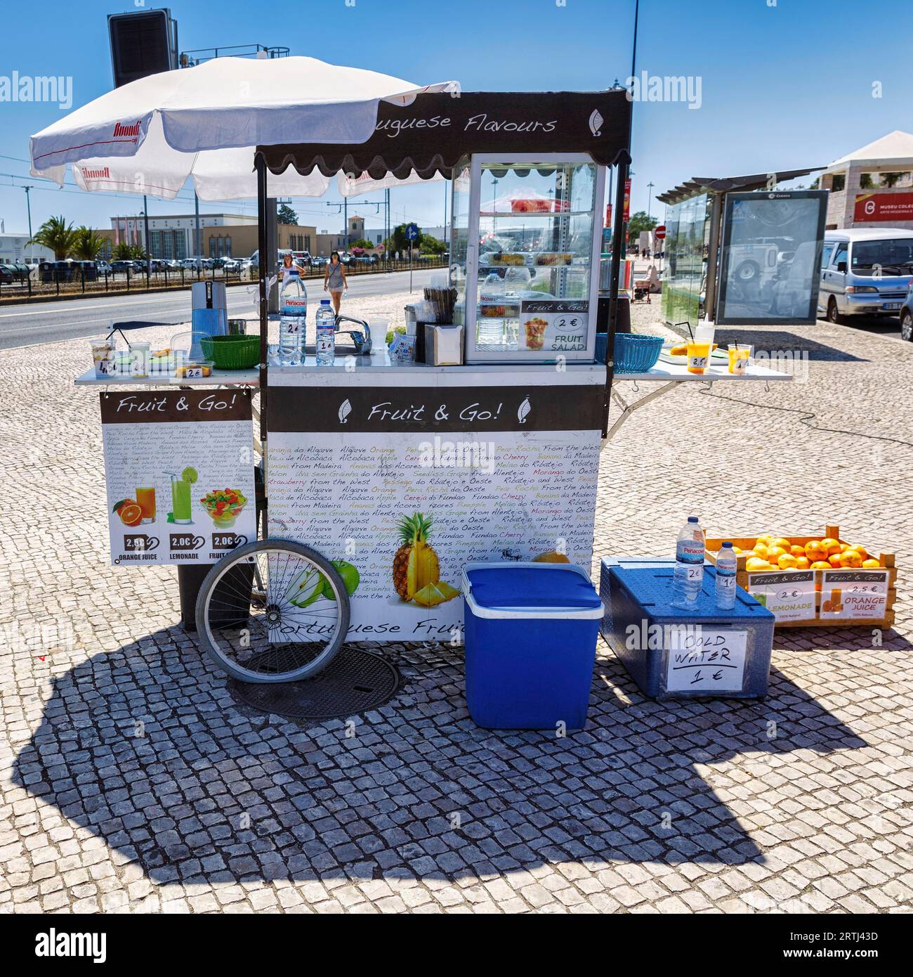 Drinks kiosk, fresh fruit juices and bottled water, Lisbon, Portugal Stock Photo