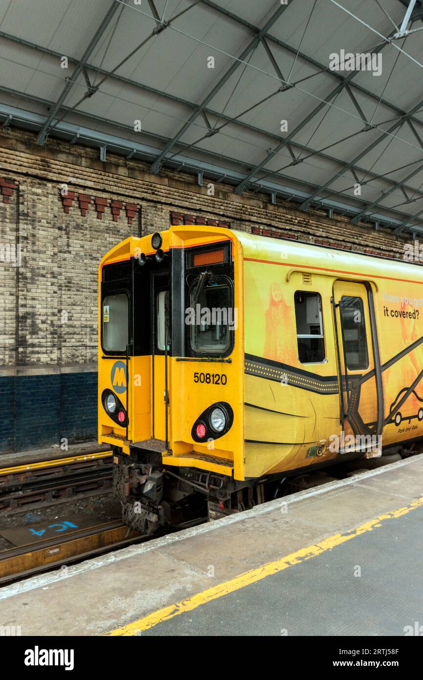 508120 at Southport railway station. Stock Photo