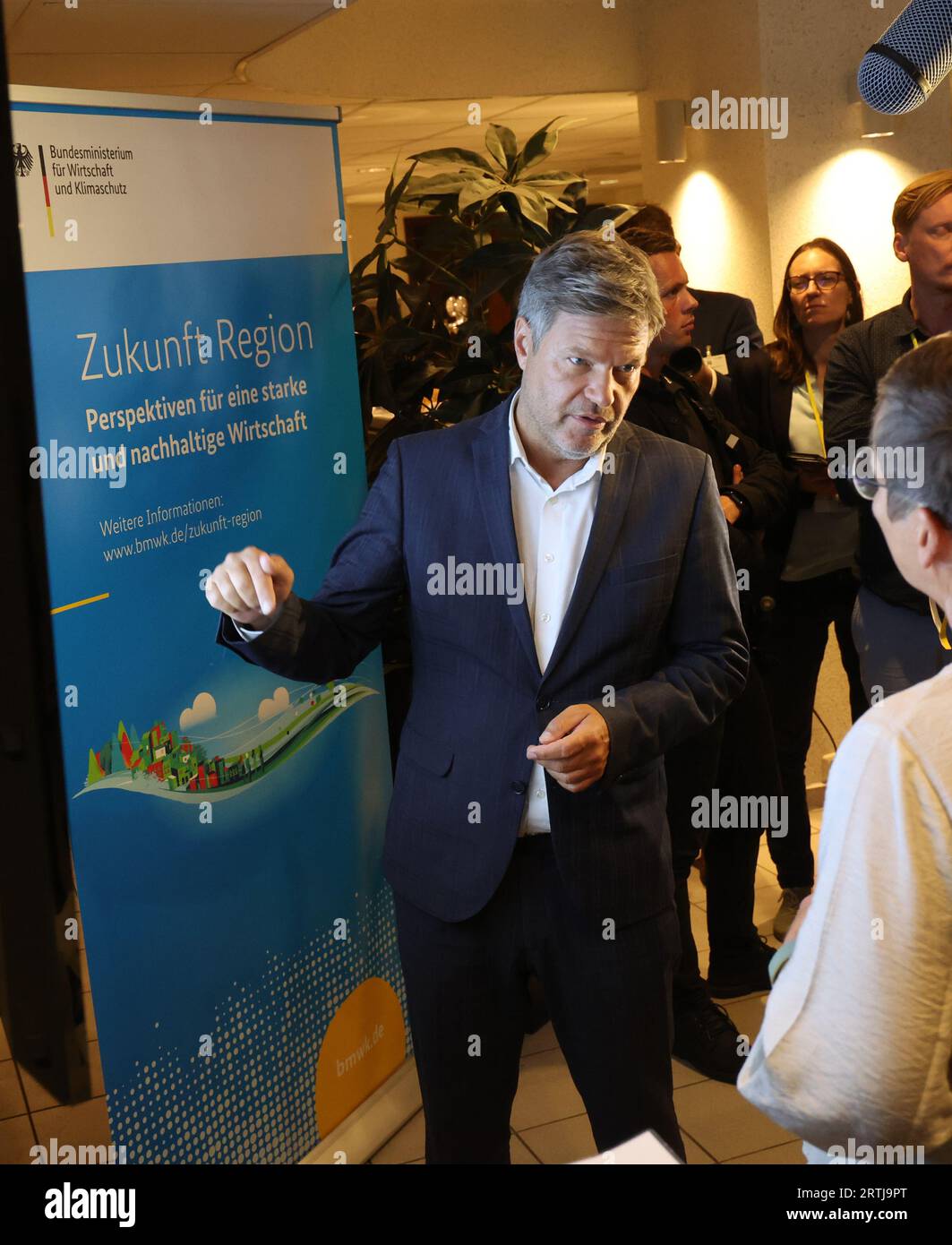 Rostock, Germany. 13th Sep, 2023. Attending the first annual conference