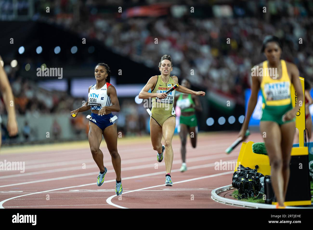 Carolina KRAFZIK participating in the 4X400 meters relay at the World ...