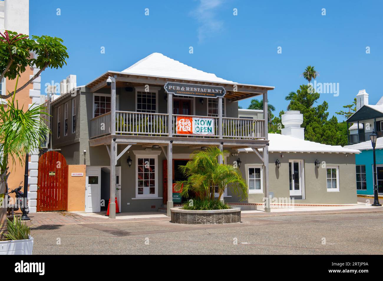 Alexander's Restaurant at King's Square in St. George's town center in Bermuda. Historic Town of St. George is a World Heritage Site since 2000. Stock Photo