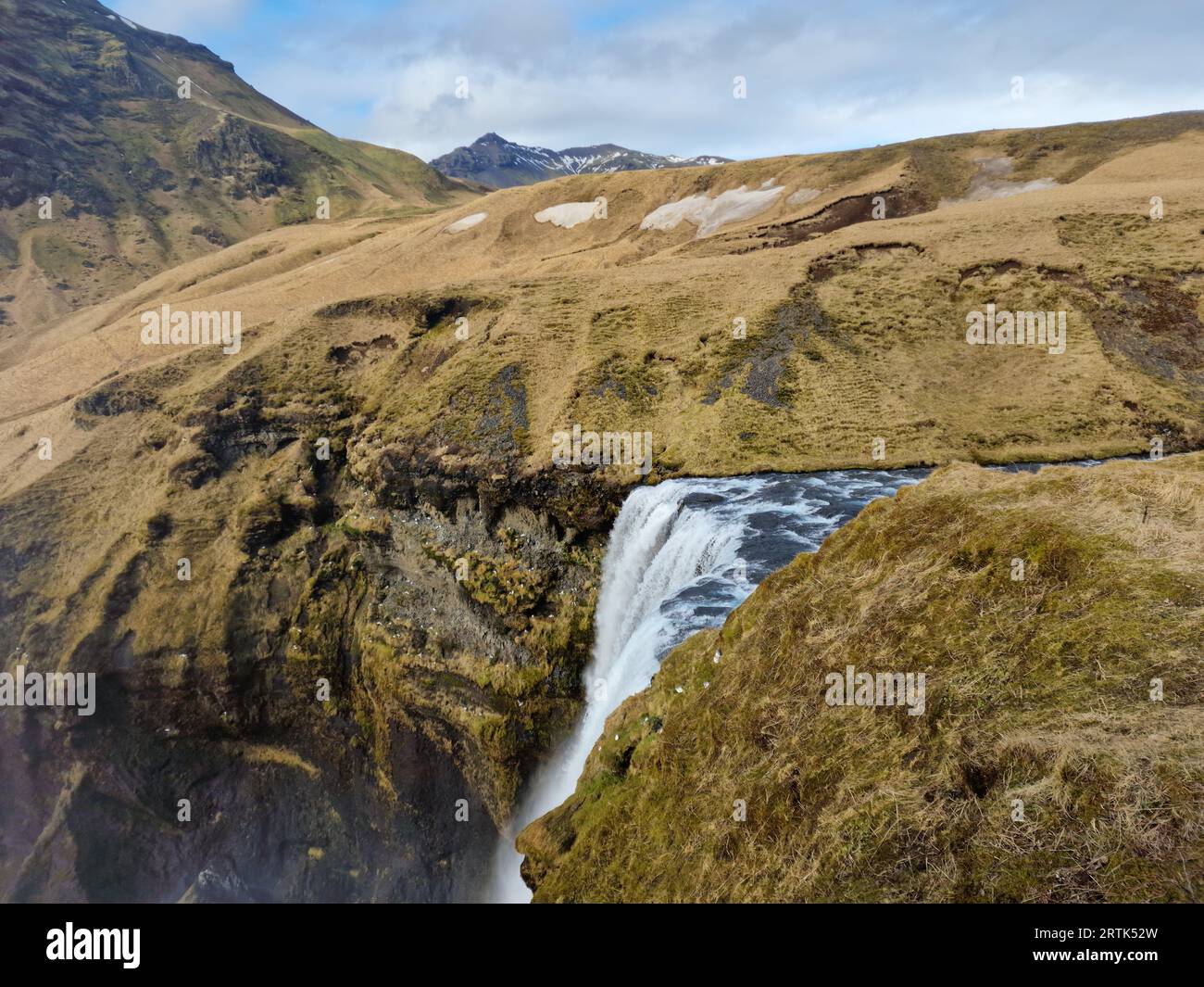 Skgafoss falls hi-res stock photography and images - Alamy