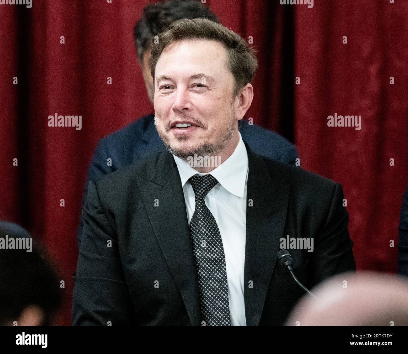Washington, United States. 13th Sep, 2023. Elon Musk, CEO of Tesla, SpaceX,  Twitter/X, at an artificial intelligence briefing for Senators at the U.S.  Capitol. (Photo by Michael Brochstein/Sipa USA) Credit: Sipa US/Alamy