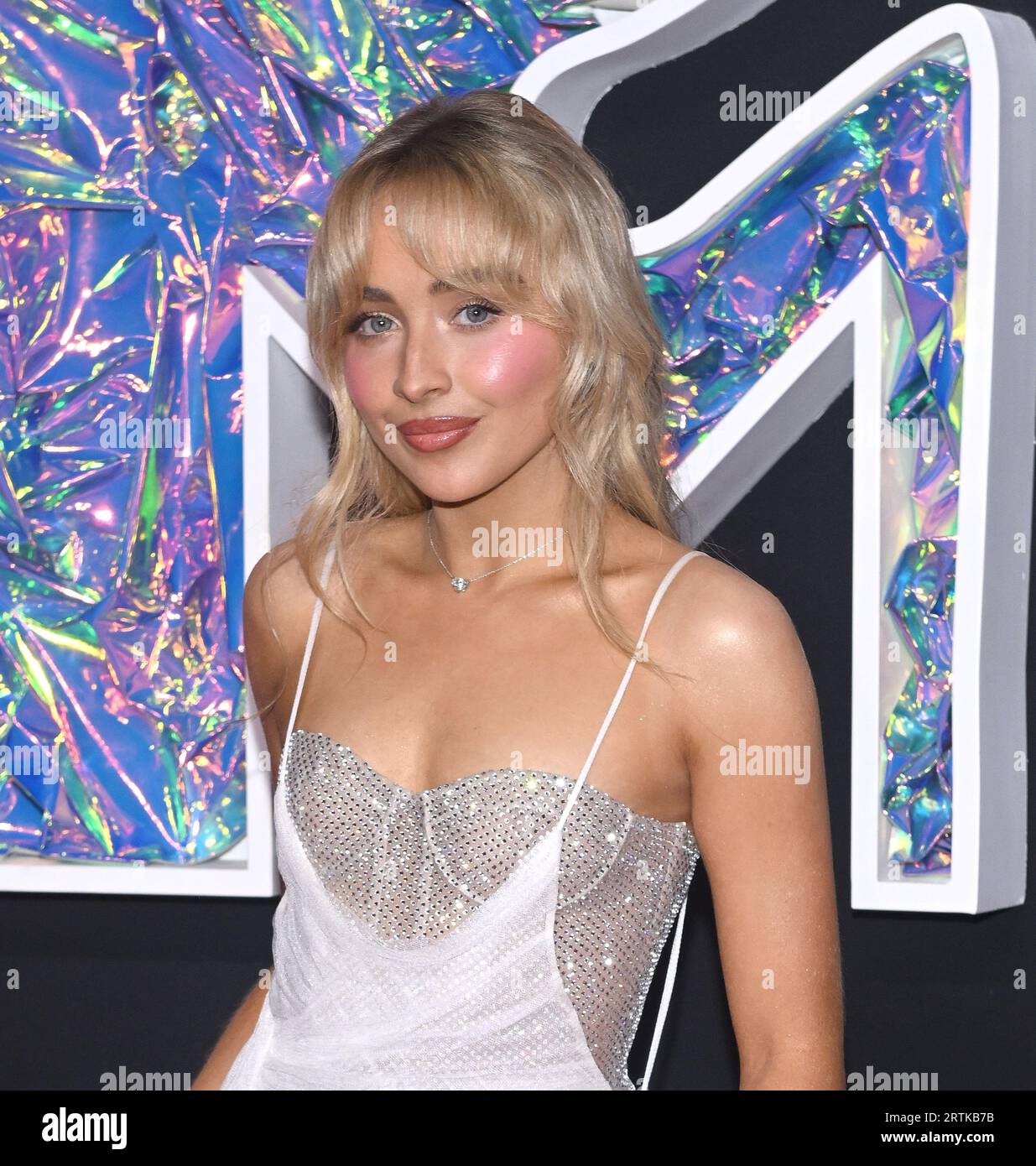 Sabrina Carpenter attending the MTV Video Music Awards 2023