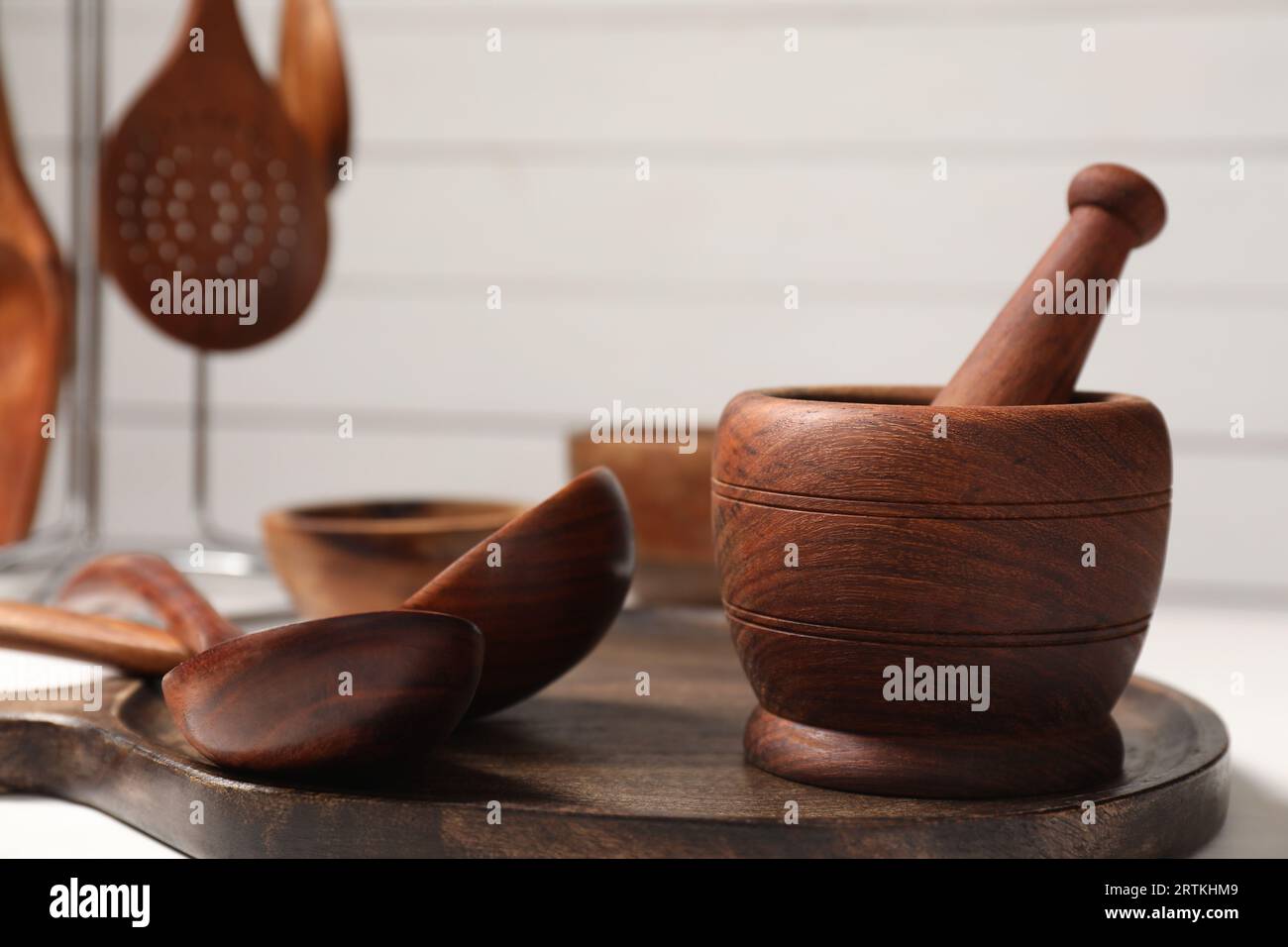 Kitchen serving instruments hi-res stock photography and images - Alamy
