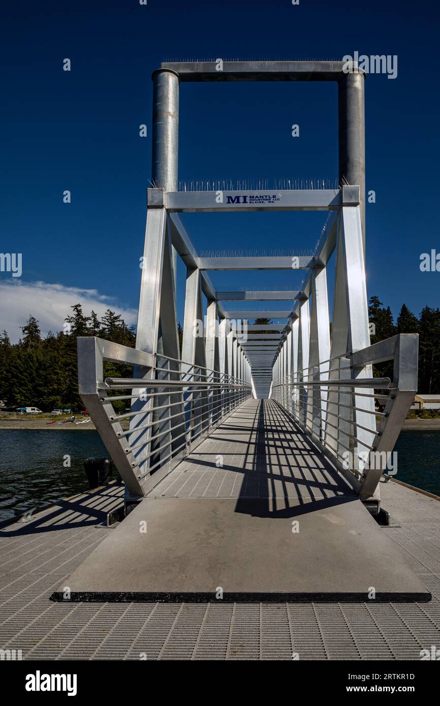 WA2358200...WASHINGTON Deception Pass State Park metal floating dock