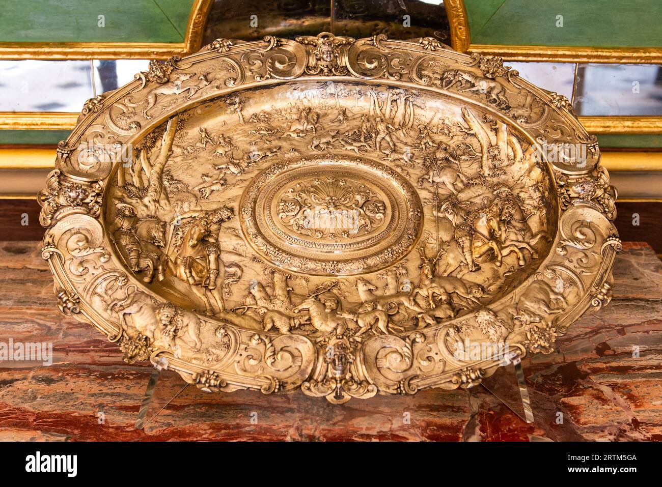 Visiting the Grünes Gewölbe or Green Vault, a museum in Dresden, Germany. Containing the largest 