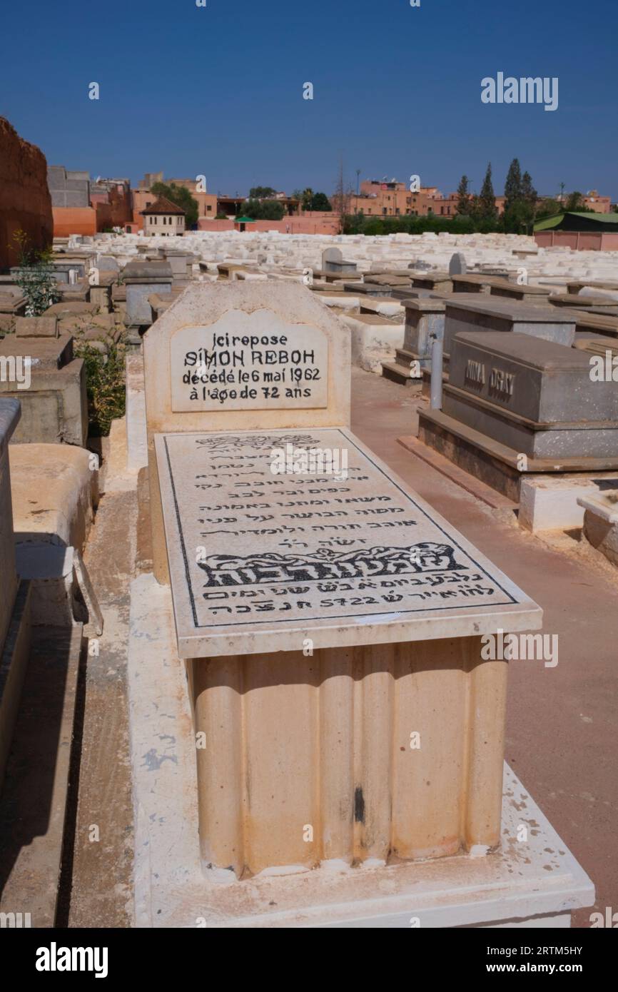 Morocco: Beth Mo'ed Le'kol Chai or Jewish Cemetery of Marrakech (Miaara Cemetery), Medina of Marrakesh, Marrakesh. The Miaara Cemetery is the largest Jewish cemetery in Morocco and dates back to 1537 CE (5297 in the Jewish calendar), although it is thought that the area was used for Jewish burials as far back as the 12th century. Stock Photo