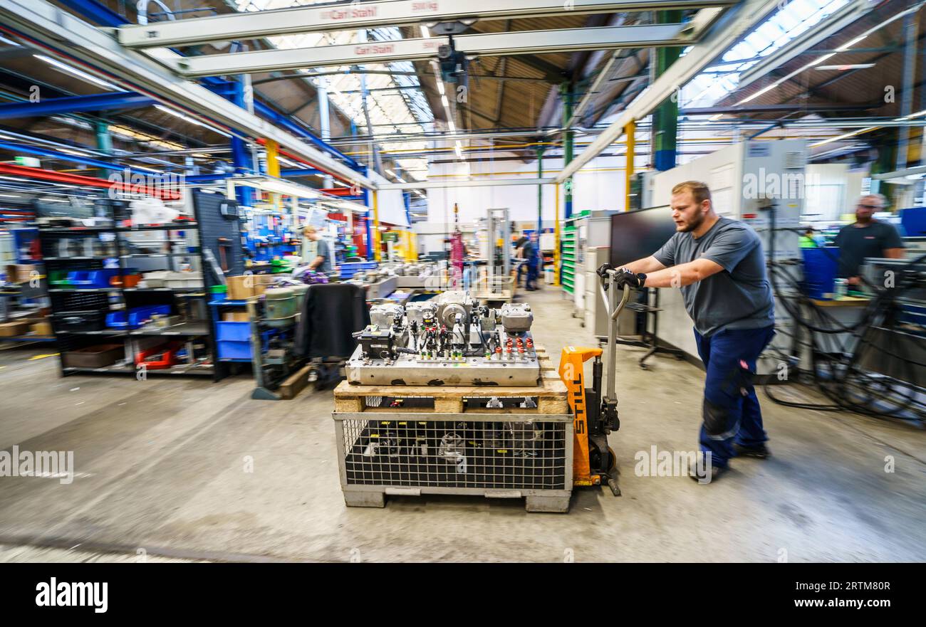 Fulda, Germany. 06th Sep, 2023. A socalled brake panel, a device with