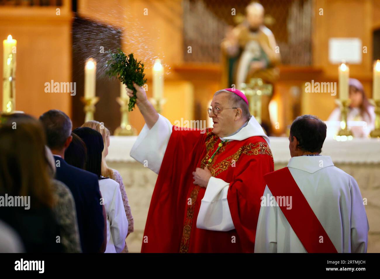 St Francis de Sales basilica. Catholic mass. blessing the