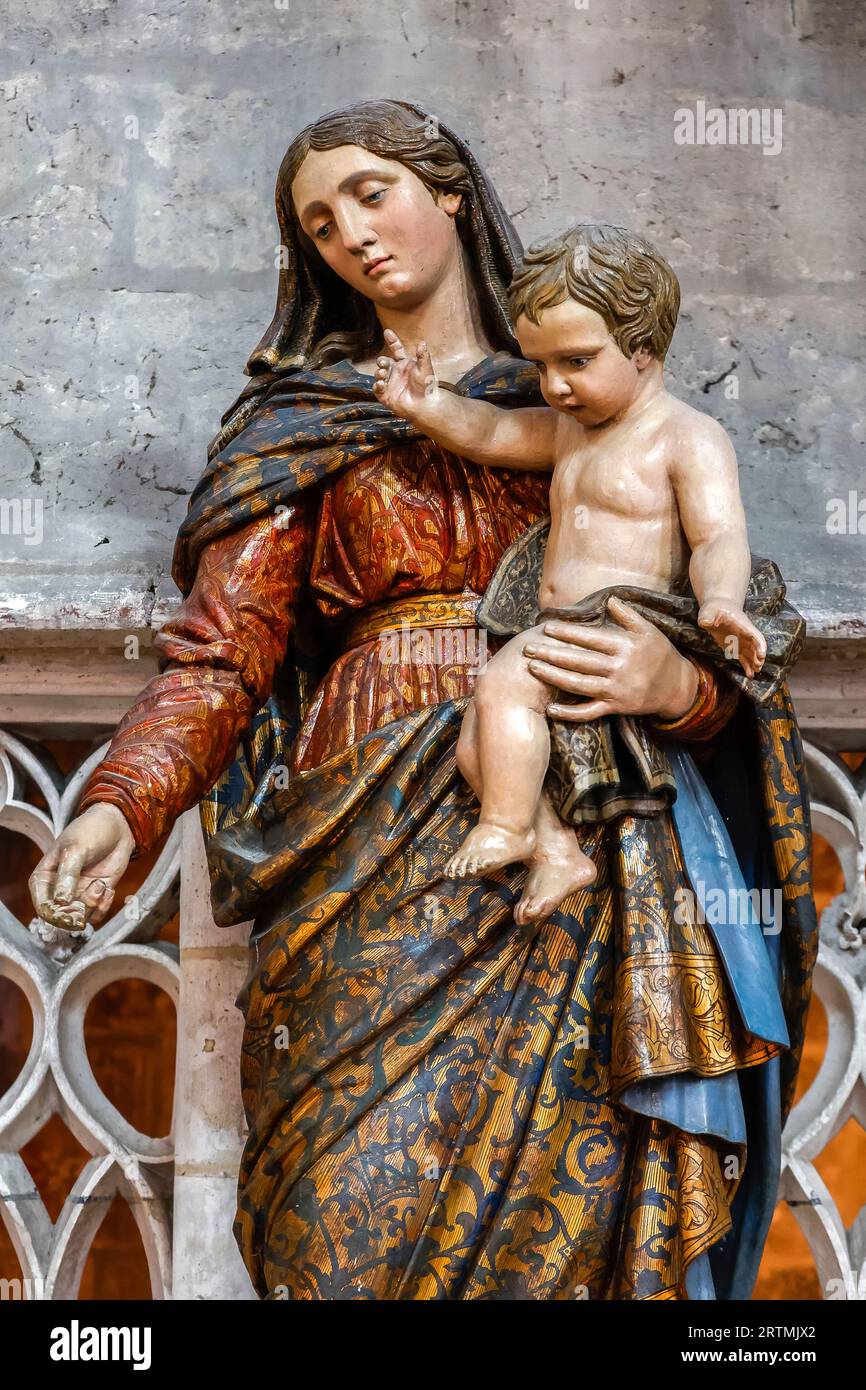 Saint Etienne catholic church, Beauvais, France. Virgin and child