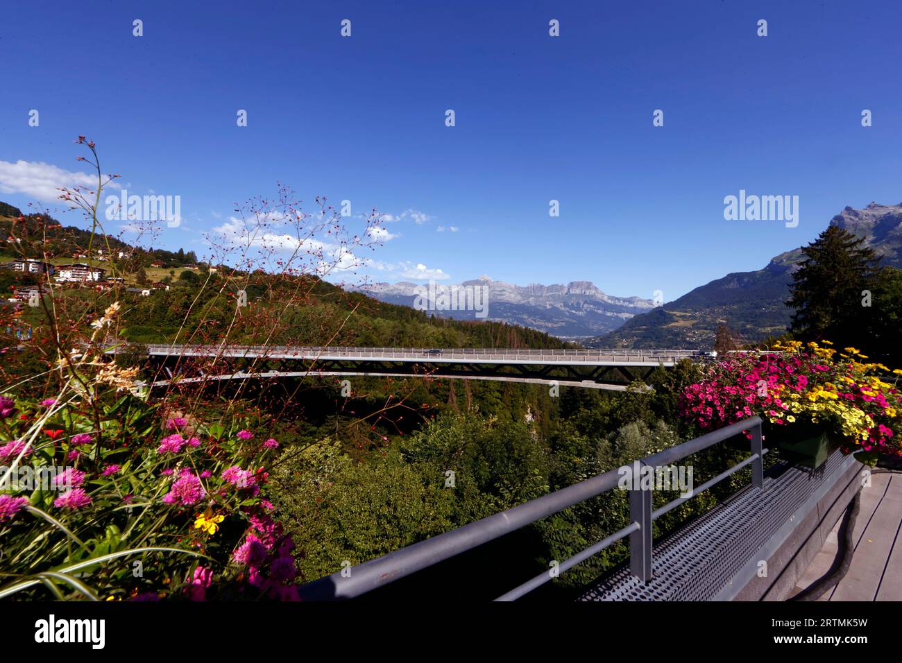 Pont du Mont-Blanc ( Mont-Blanc bridge ). Saint-Gervais les bains ...