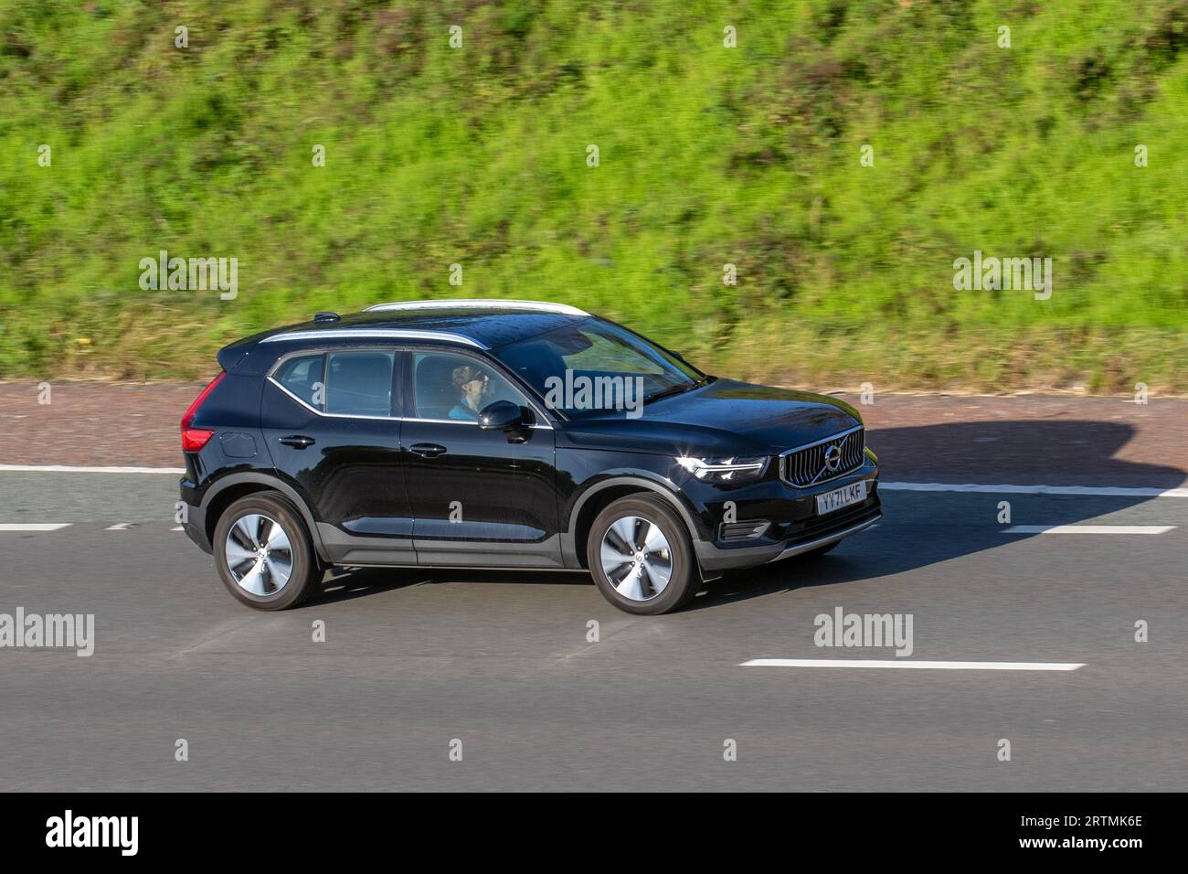 2021 Volvo Xc40 Inscription Exp T4rchrg A Recharge T4 211 Twin Engine 2021-volvo-xc40-inscription-exp-t4rchrg-a-recharge-t4-211-twin-engine