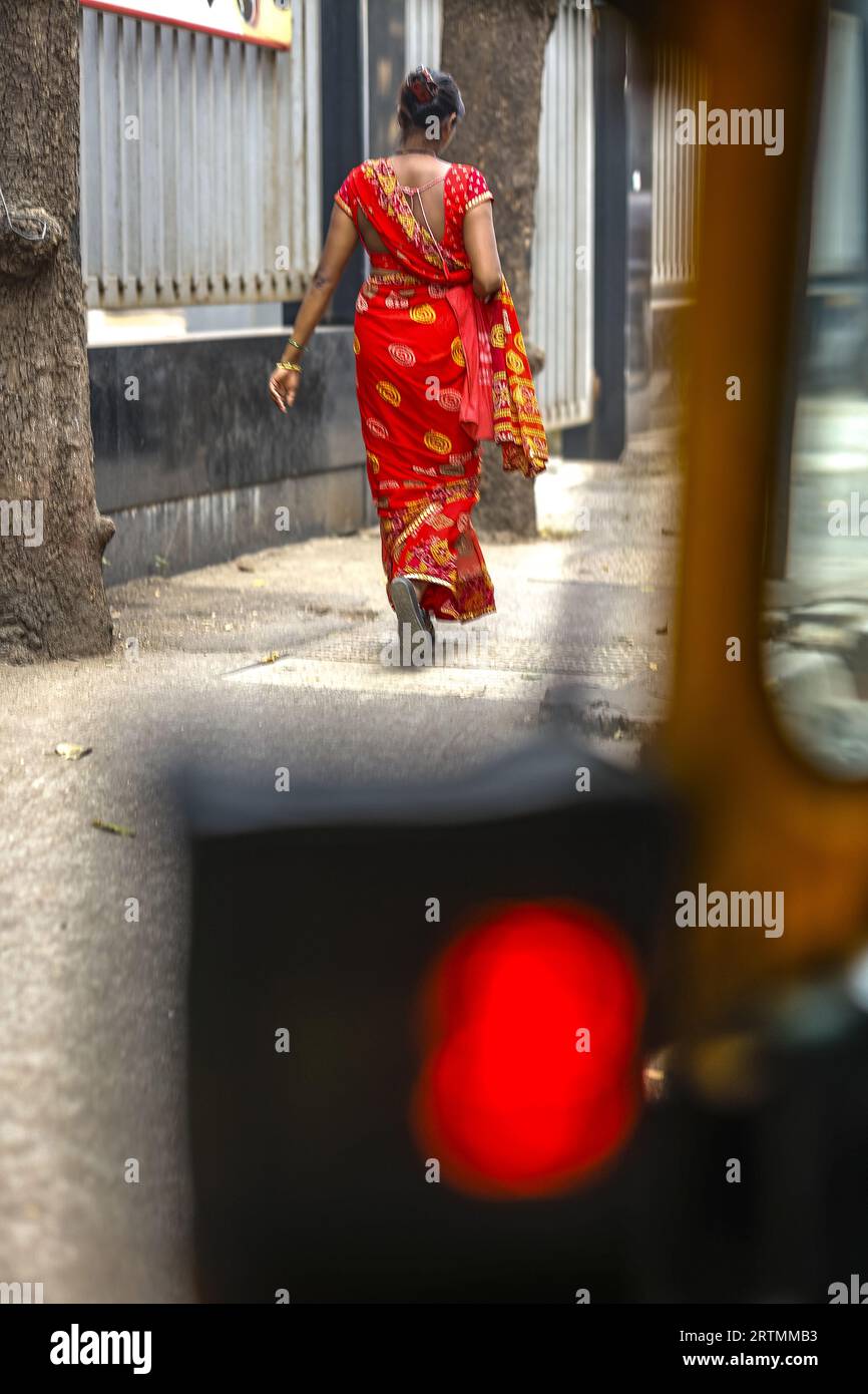 Sari de india hi-res stock photography and images - Alamy