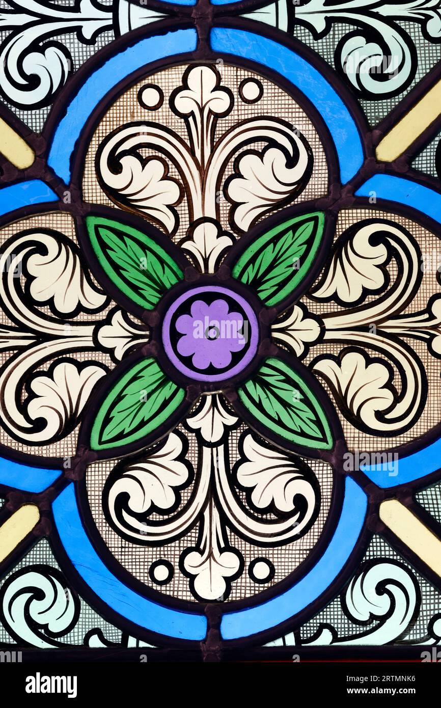 Stained glass window porto hi-res stock photography and images - Alamy