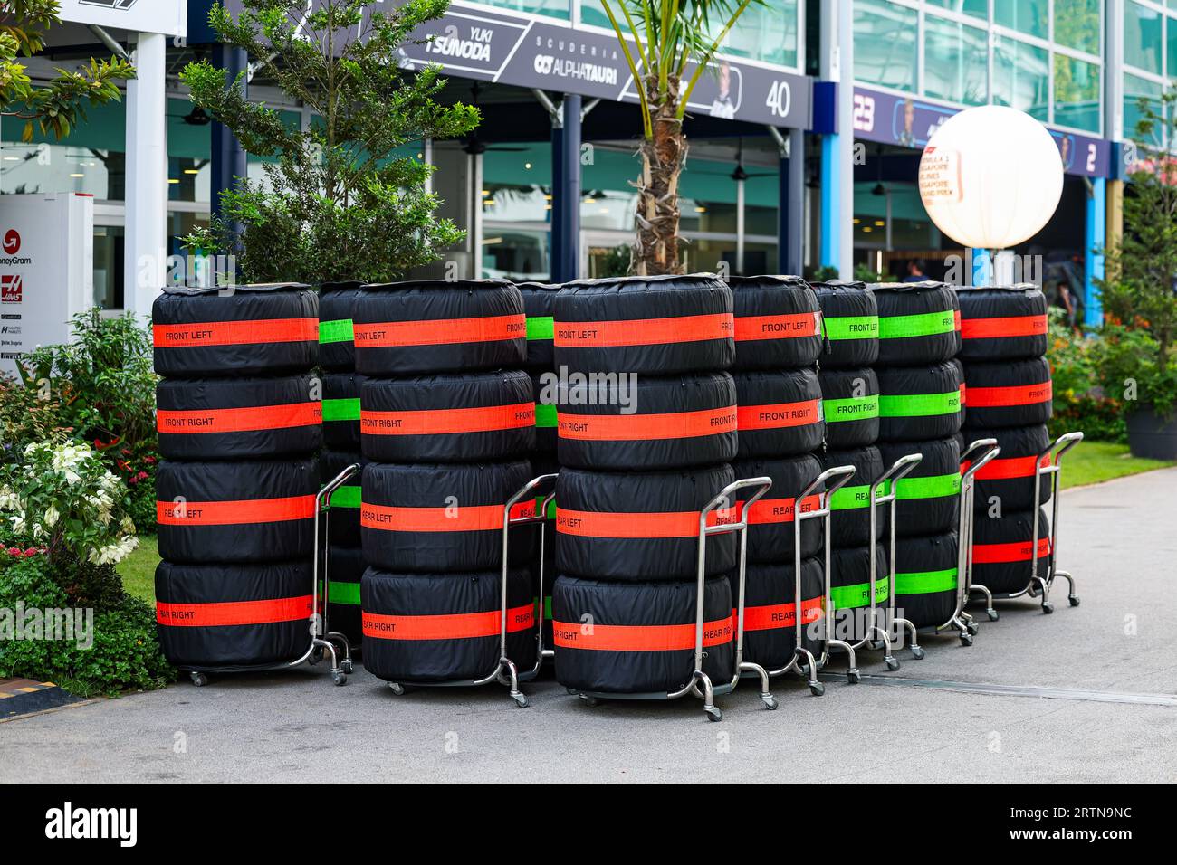 Singapore, Singapour. 14th Sep, 2023. Pirelli tires in warming blankets during the 2023 Formula