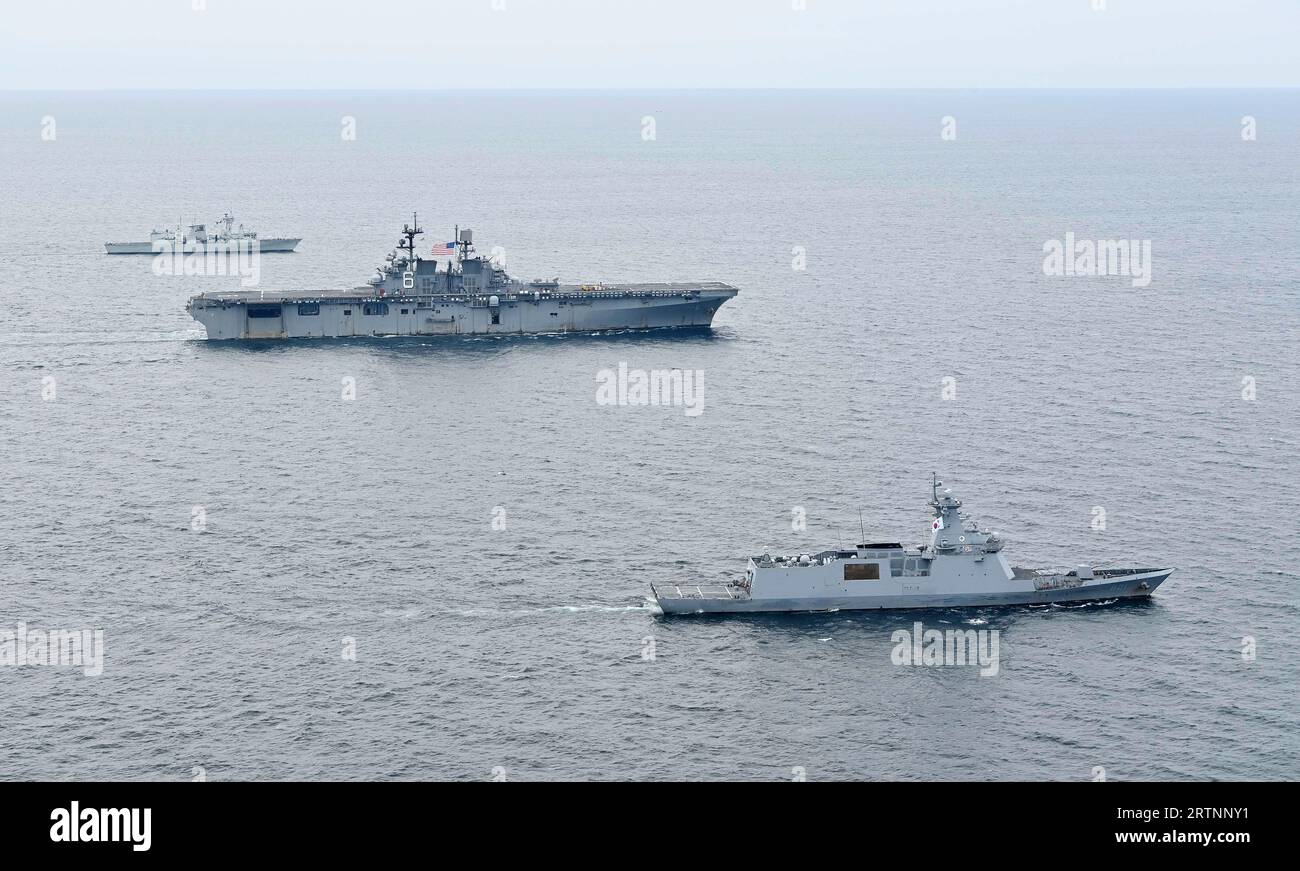 Taean, Chungnam, South Korea. 14th Sep, 2023. Sep 14, 2023-Taean, South Korea-South Korean, U.S. and Canadian warships participate in a joint naval exercise in waters off South Korea's western coastal county of Taean on Sept. 14, 2023, in this photo provided by the South Korean Navy. South Korea, the United States and Japan staged a trilateral missile defense exercise in the international waters south of the Korean Peninsula on Tuesday in response to North Korea's purported space rocket launch last week, officials said. (Credit Image: © Rok Navy via ZUMA Press Wire) EDITORIAL USAGE ONLY! N Stock Photo