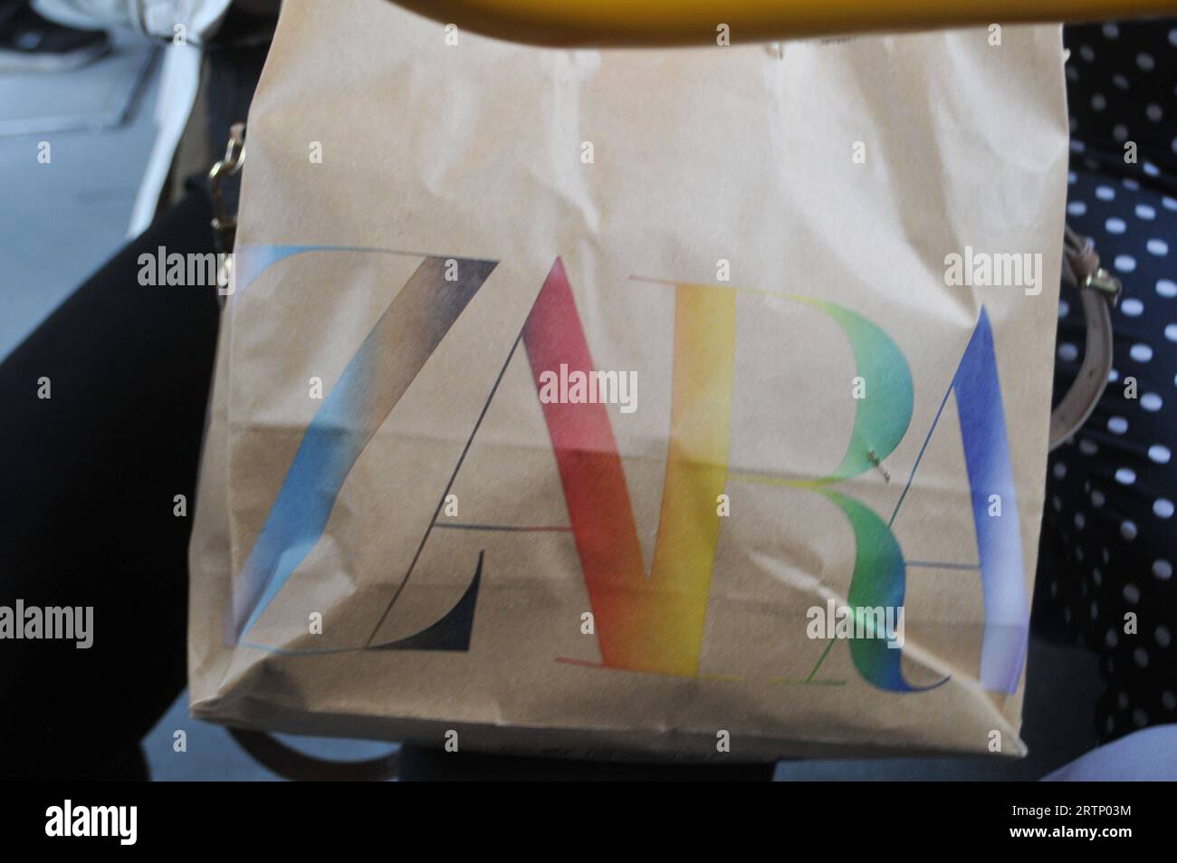 Plastic sale bag zara