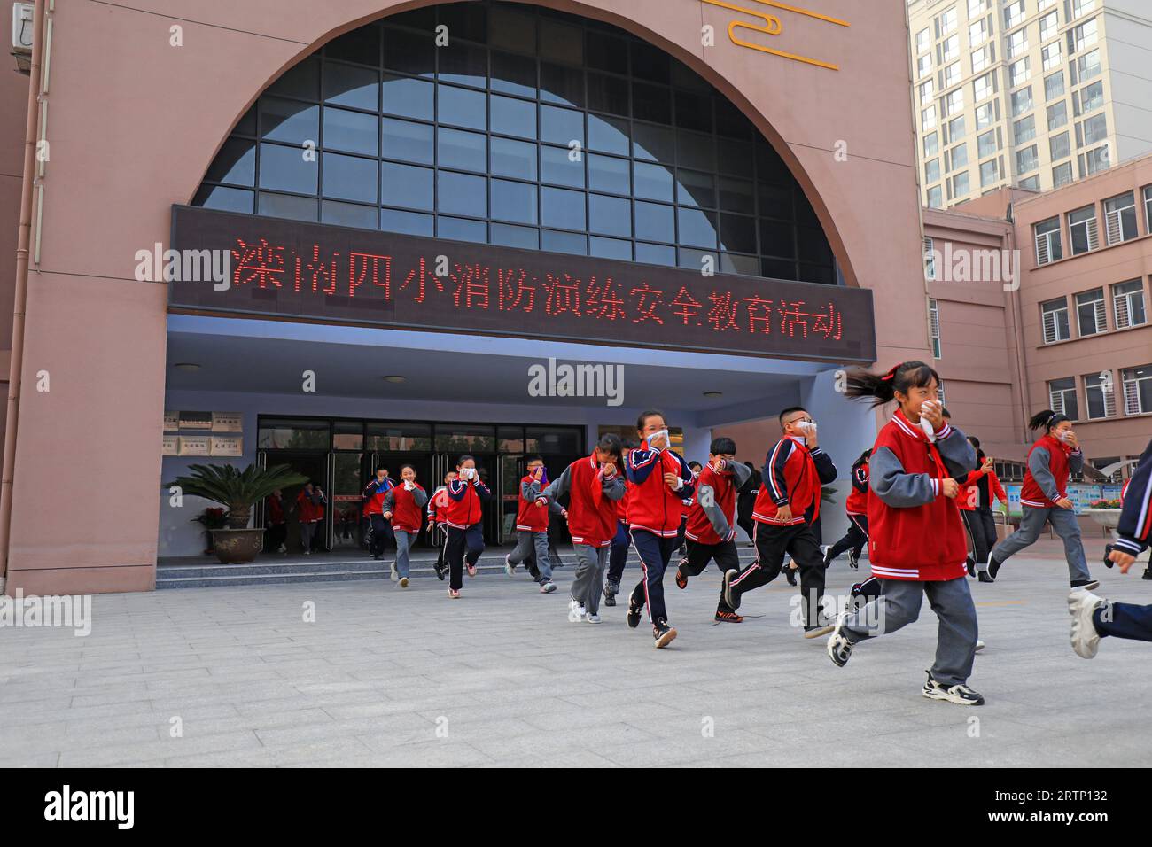Fire evacuation school hi-res stock photography and images - Alamy