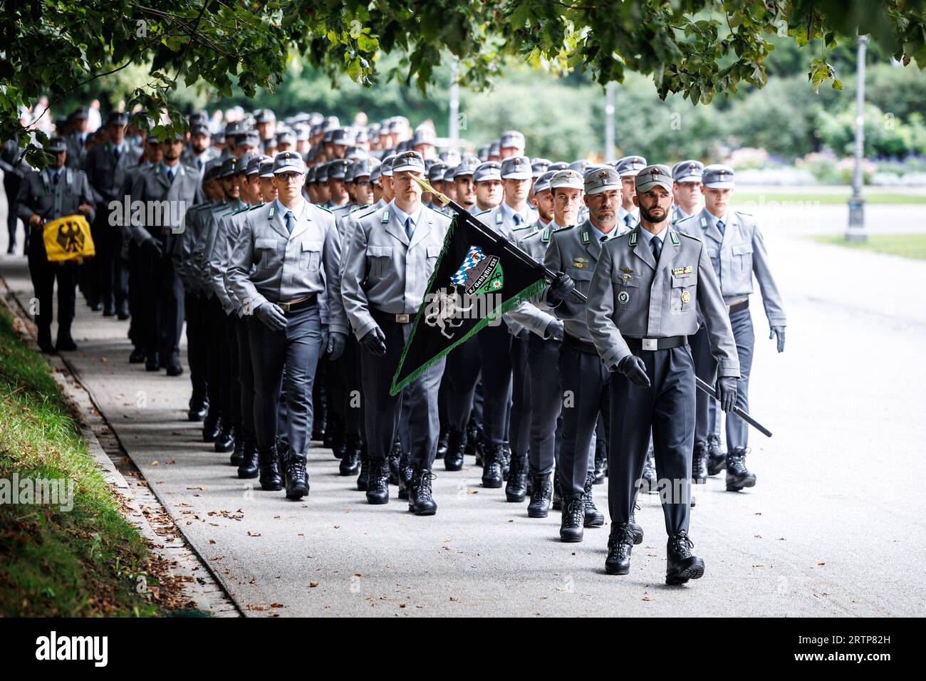 Munich, Germany. 14th Sep, 2023. Recruits march during a solemn pledge