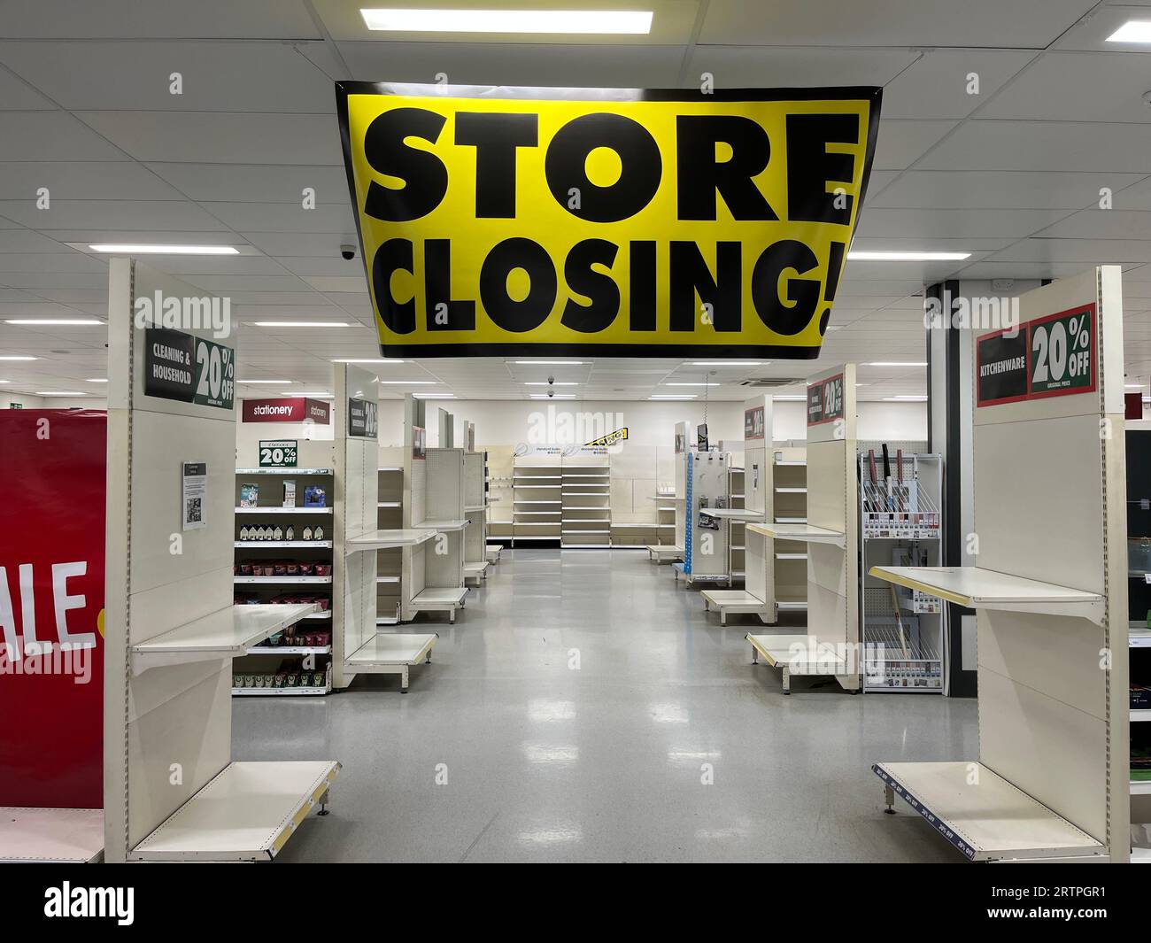 Bicester Oxfordshire UK. 15 September 2023. Wilko stores closing down