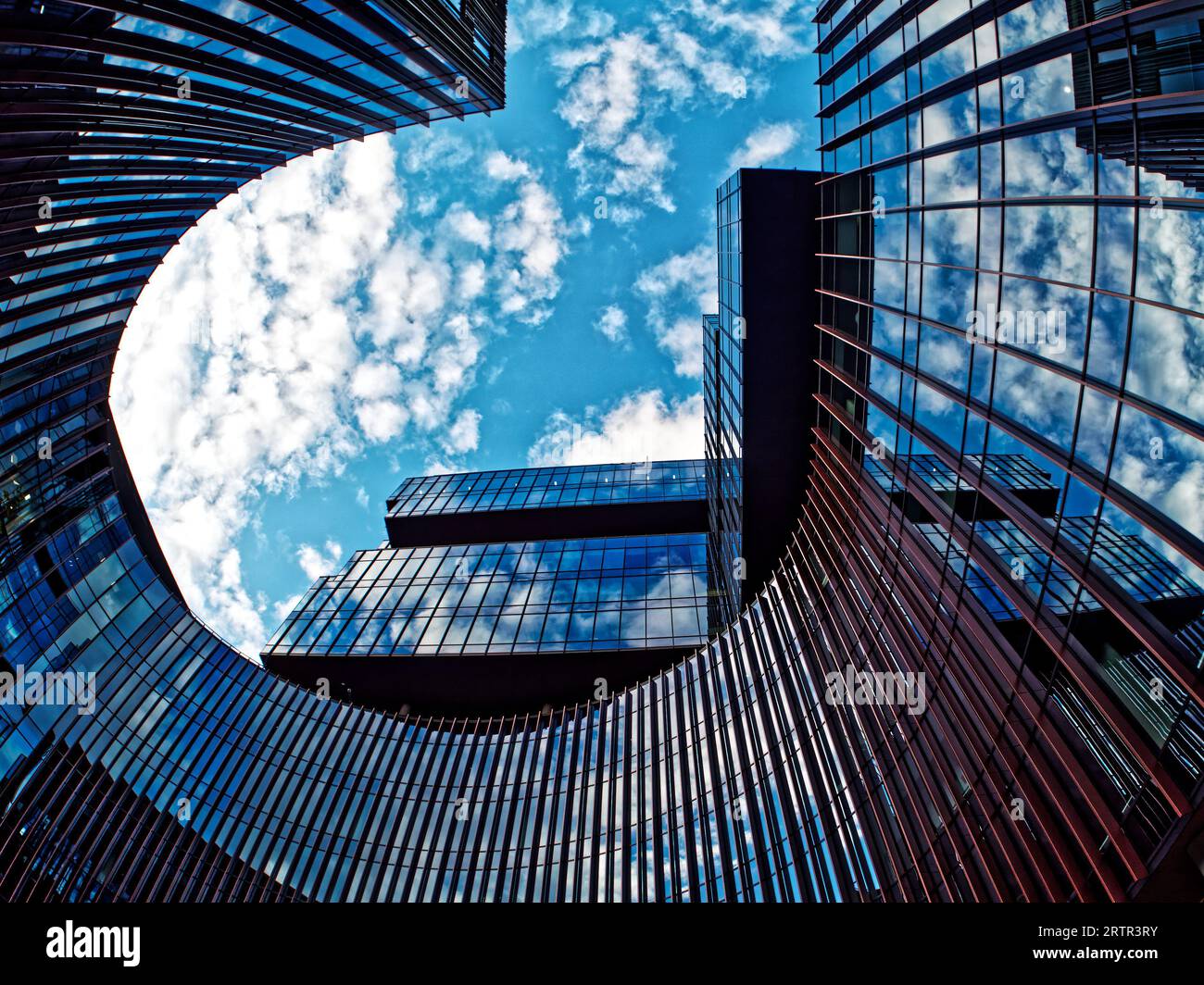Modern architecture skyscraper with sky reflection Stock Photo - Alamy