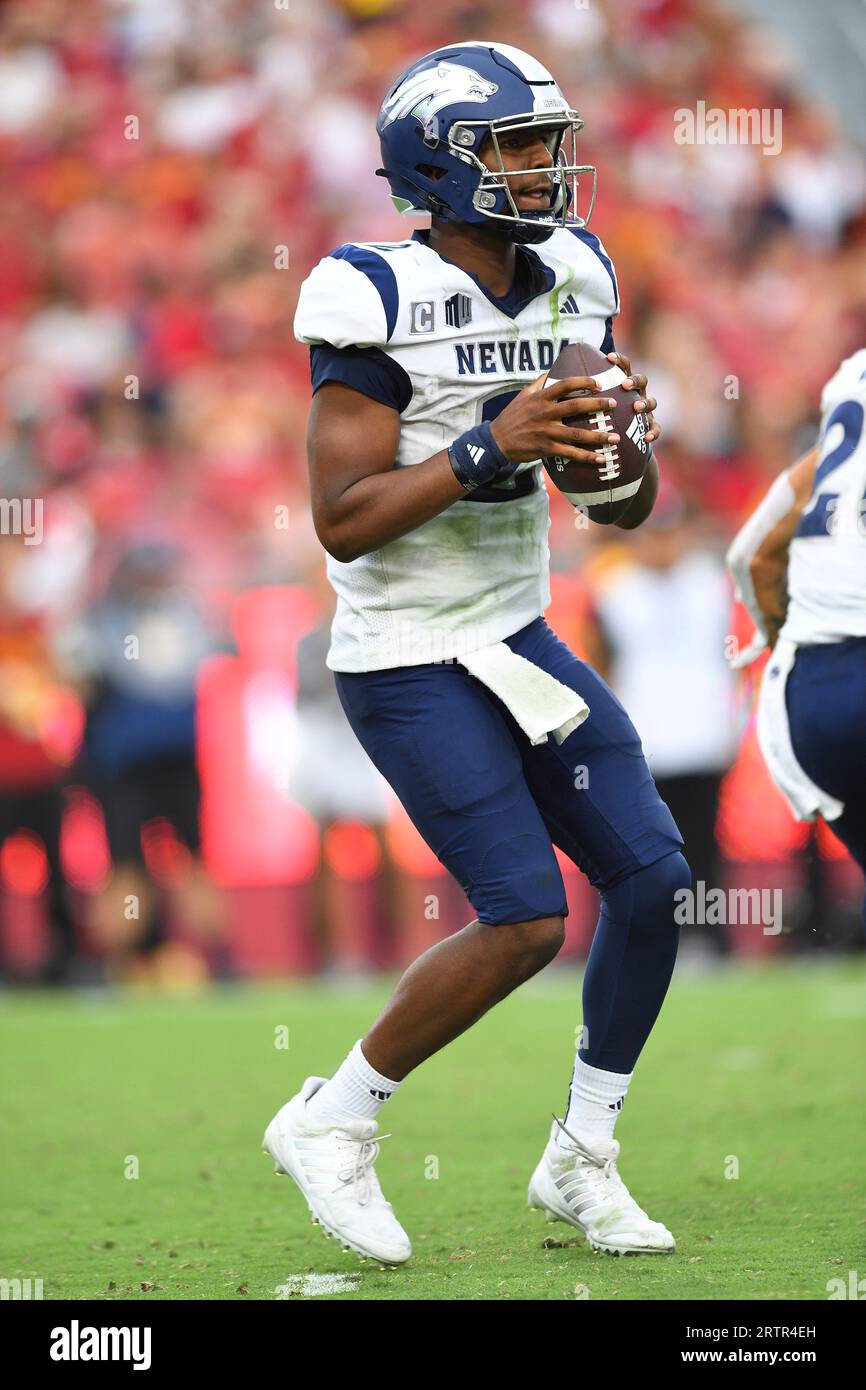 LOS ANGELES, CA - SEPTEMBER 02: Nevada Wolf Pack quarterback Brendon ...