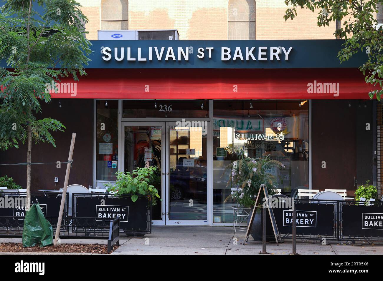 Sullivan Street Bakery, 236 9th Ave, New York. NYC storefront photo of