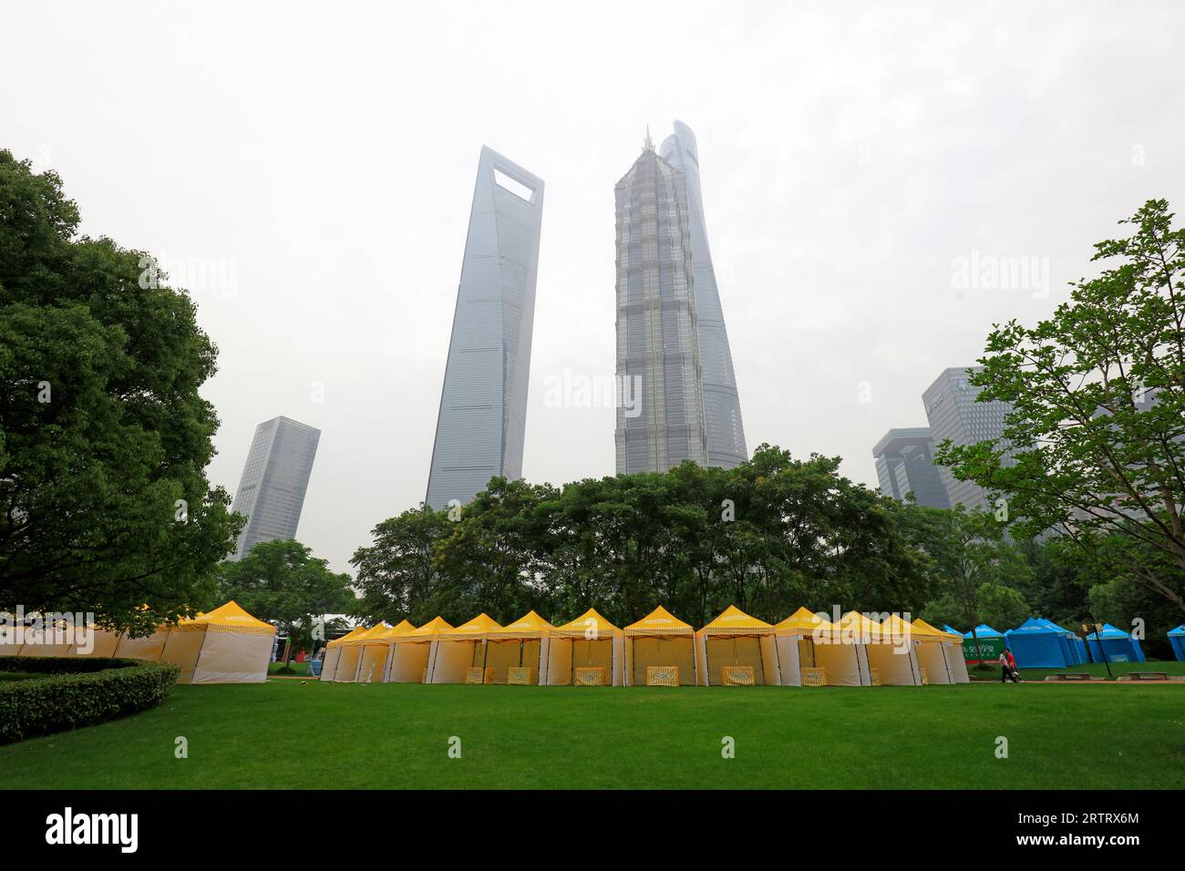 Lujiazui scenery hi-res stock photography and images - Alamy