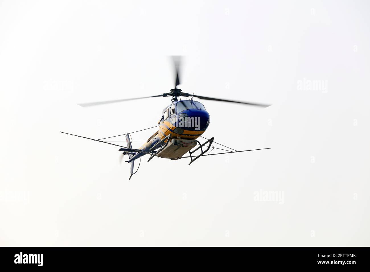 Agricultural helicopters fly in hi-res stock photography and images - Alamy