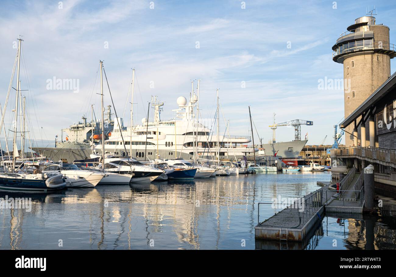 Gabe newell hi-res stock photography and images - Alamy