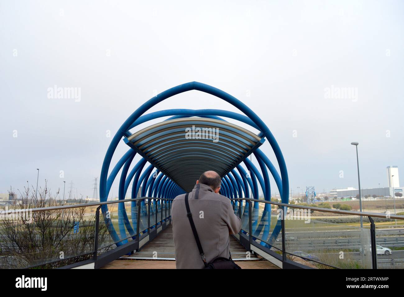 Passing inside hires stock photography and images Alamy(00)