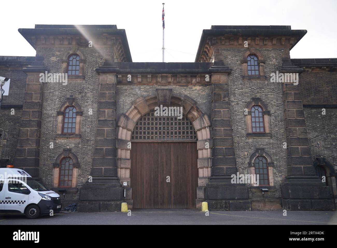 File photo dated 10/09/23 of HMP Wandsworth in London. Eighty prison officers at HMP Wandsworth did not attend their shifts on the day Daniel Khalife escaped from the prison, a Government minister has said. Justice minister Damian Hinds confirmed the figure, equating to 39% of total expected staff on September 6, in response to a question submitted by Dr Rosena Allin-Khan, the Labour MP for Tooting. Issue date: Friday September 15, 2023. Stock Photo