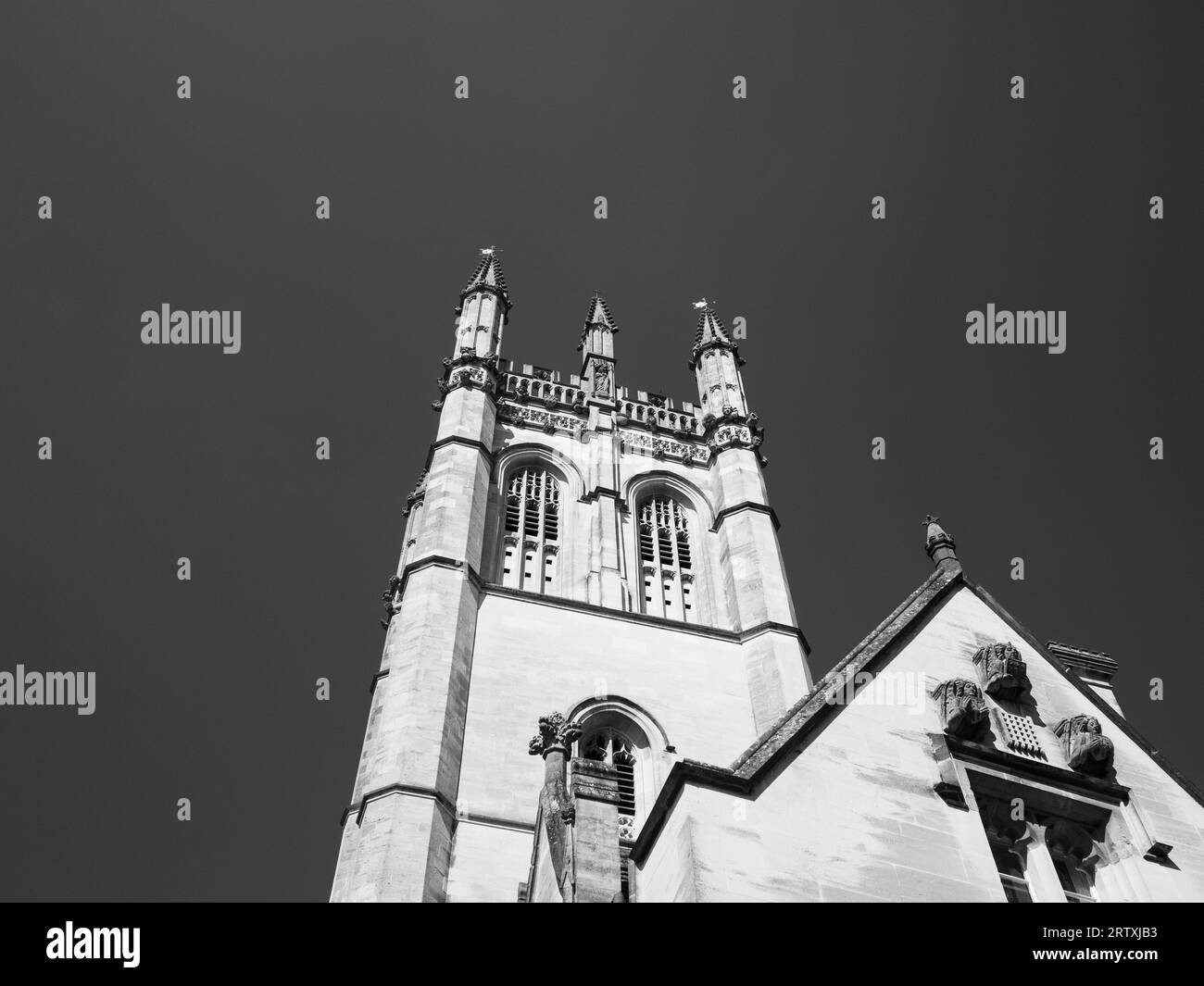 B&W, Magdalen Tower, on of the dreaming spires, Magdalen College, University of Oxford, Oxfordshire, England, UK, GB. Stock Photo